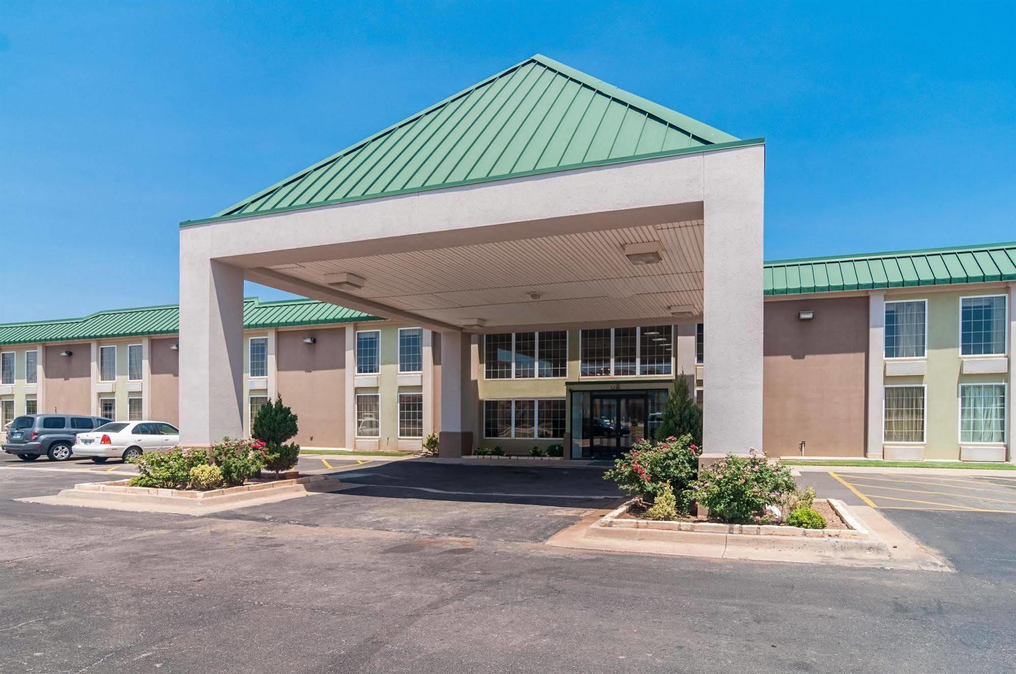 Studio 6 Oklahoma City Exterior photo